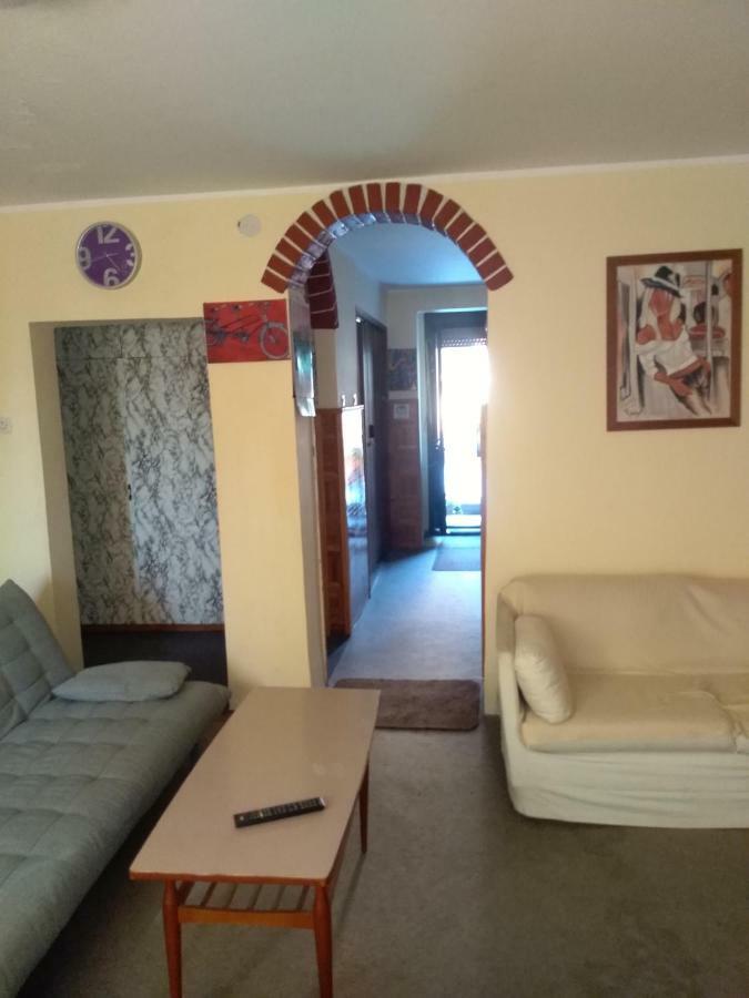 Hostel Trajan Donji Milanovac Dış mekan fotoğraf